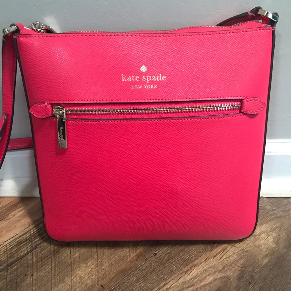 Kate Spade ♠️ Sadie North South Crossbody in Bikini 👙 Pink